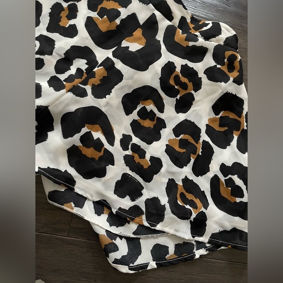 Show Me Your MuMu Black and Brown Leopard Pattern Shorts Flared Size Women Small - Picture 6 of 8